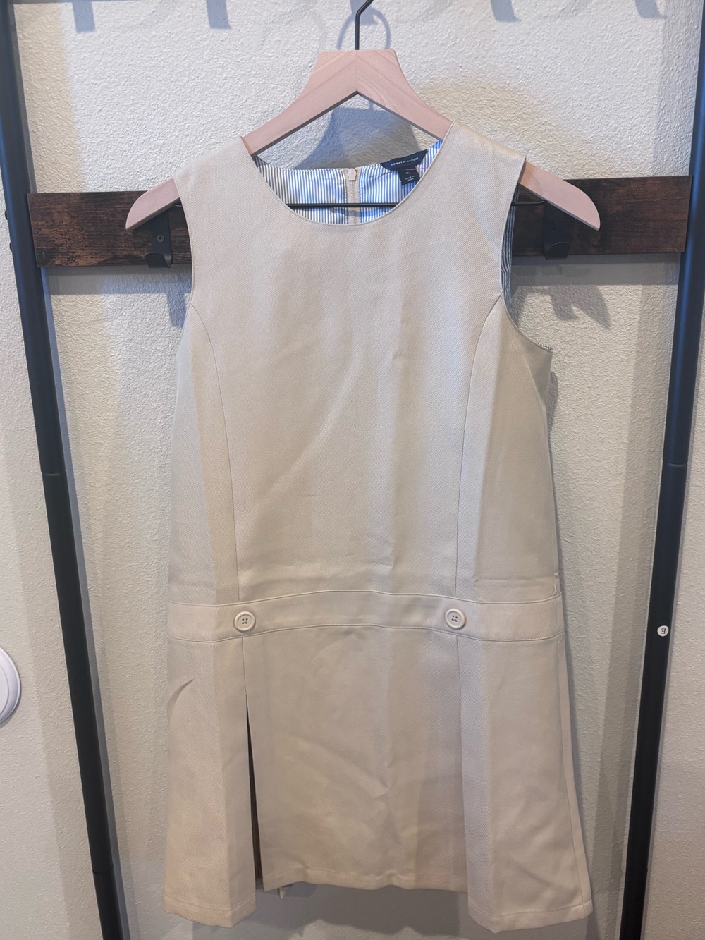 Tommy Hilfiger Cream Sleeveless Shift Dress with Button Trim